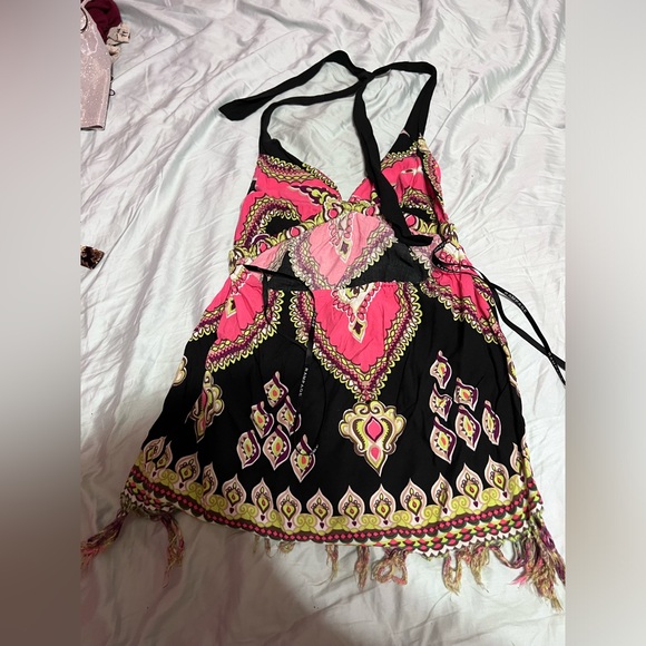 Halter top - Picture 2 of 2